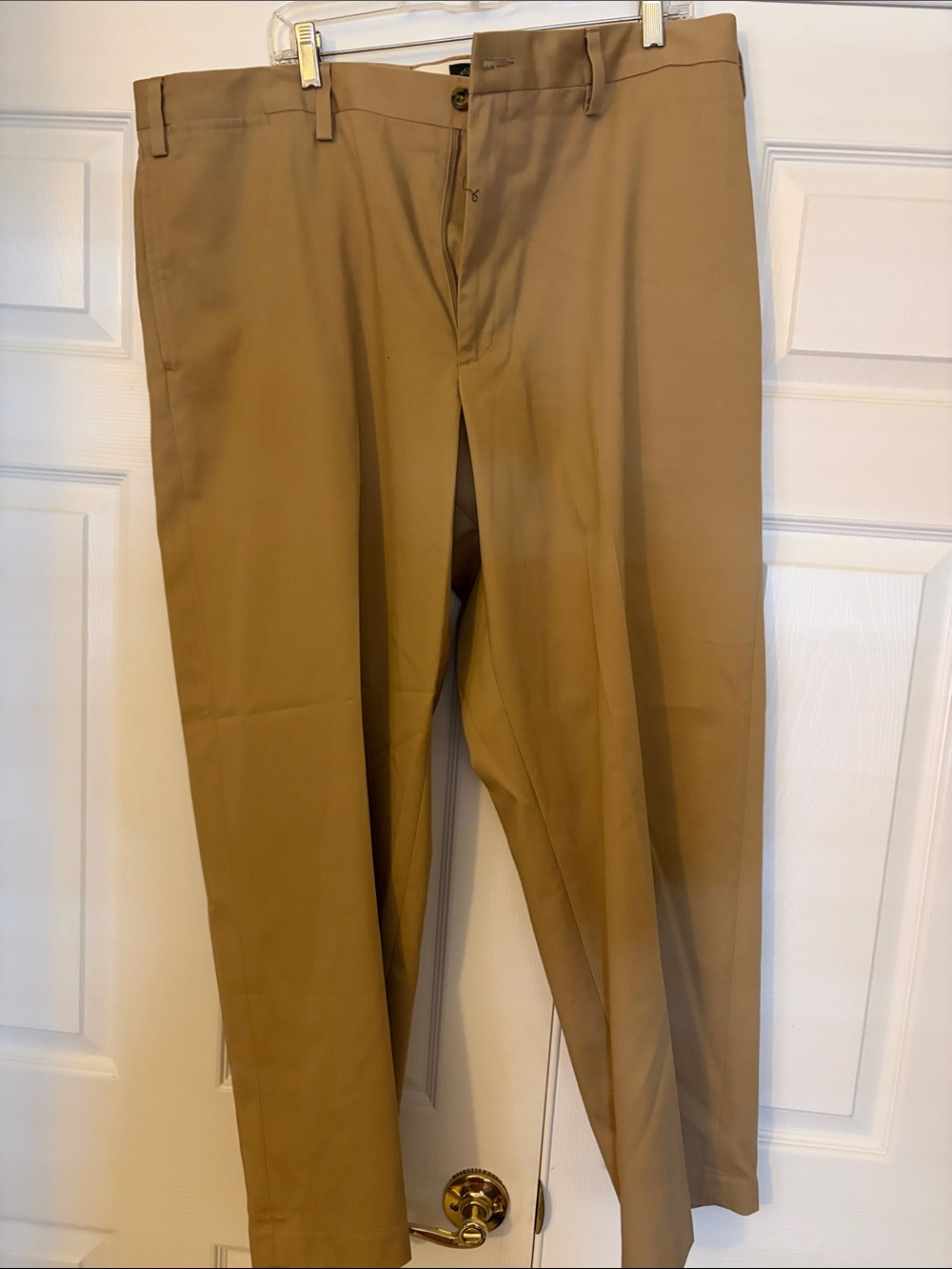 Eddie Bauer Men's Khaki Straight-Leg Chinos